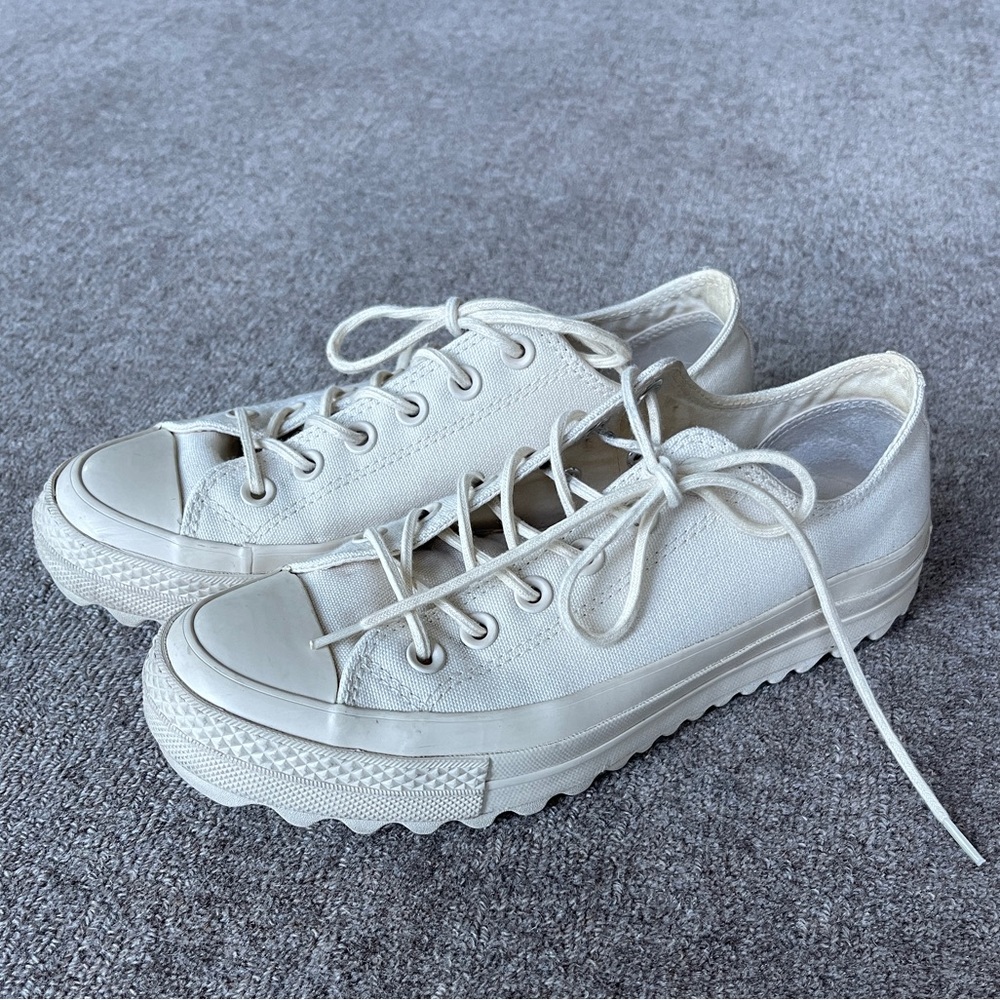 Unique Converse